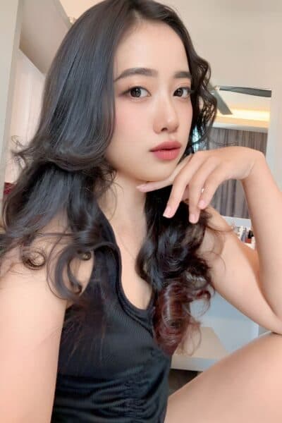 Girl Discreet and professional massage companion – SAMMY 11 in JB Town 6.