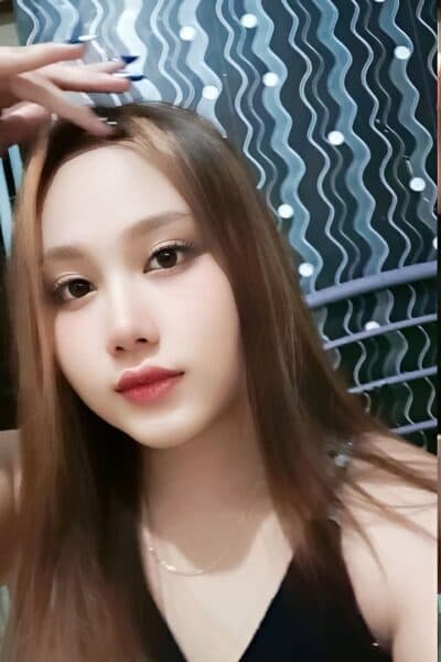 Girl Elegant photo of YUBY 95, your private massage escort in JB Town 7.