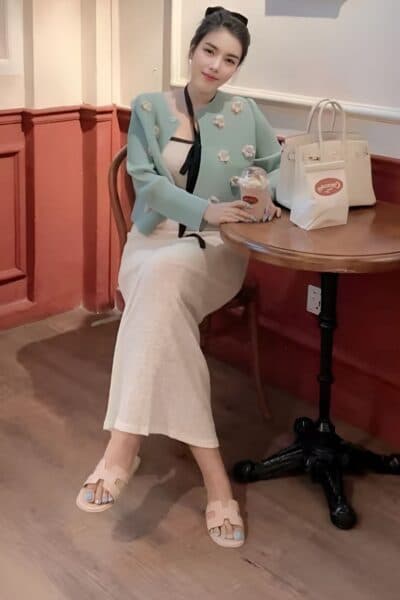 Girl Profile photo of YADA 68, sensual and discreet massage escort from JB Town 6.