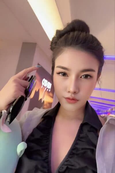 Girl YADA 68, luxury massage escort available in JB Town 6.