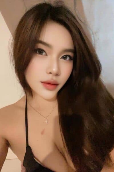 Girl AMMY 63, offering relaxing massage companionship in JB Town 6.