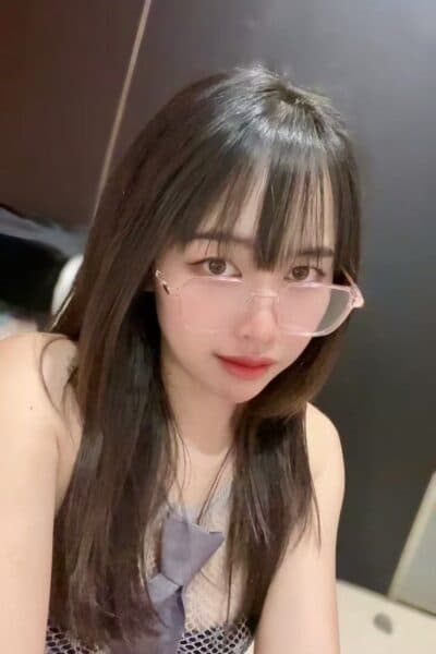 Girl Discreet and professional massage companion – YUKI 778 in JB Town 8.