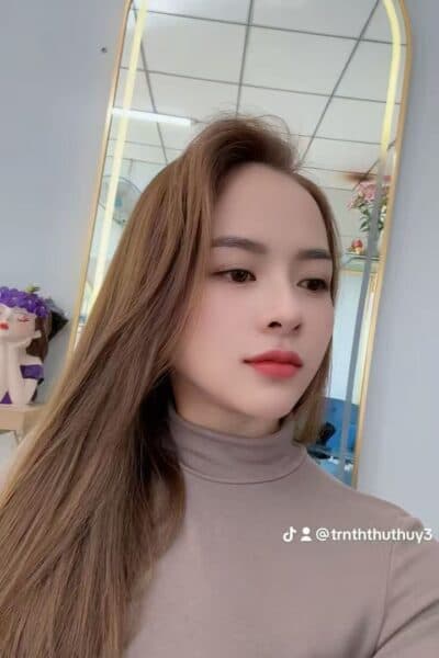 Girl Discreet and professional massage companion – XIAO MEI 258 in Permas 1.