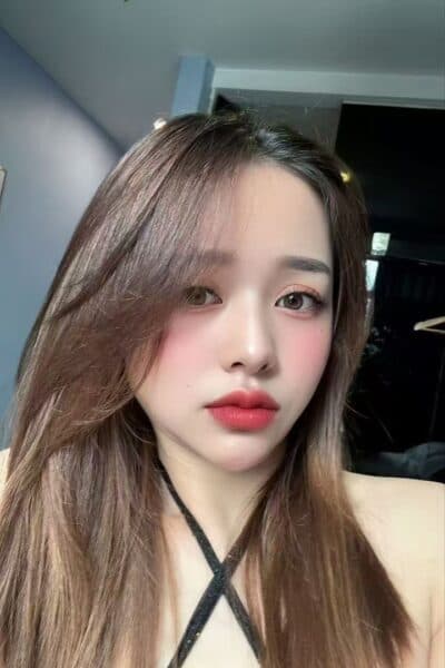 Girl XIAO MEI 258, luxury massage escort available in Permas 1.