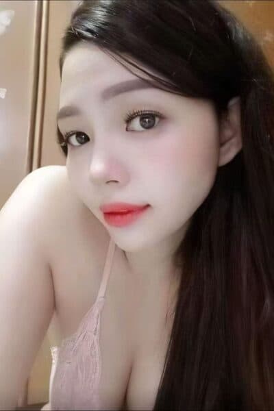 Girl Discreet and professional massage companion – AN AN 766 in Bukit Indah 2.