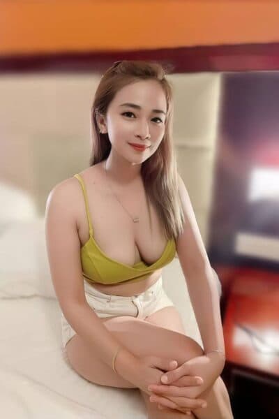 Girl ANGGI 667, luxury massage escort available in Nusa Bestari 2.