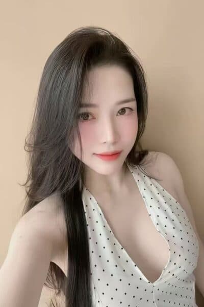 Girl Elegant photo of NANA 887, your private massage escort in Nusa Bestari 2.