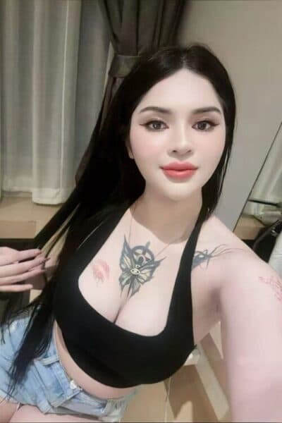 Girl Elegant photo of FERN, your private massage escort in Bukit Indah 1.