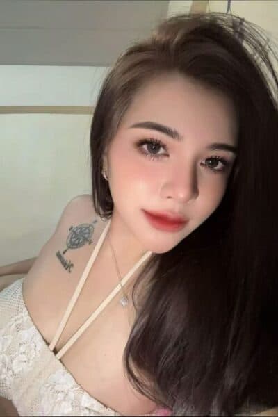 Girl PEACH, luxury massage escort available in Bukit Indah 1.