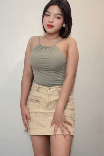 Girl DIANA 38, luxury massage escort available in JB Town 6.