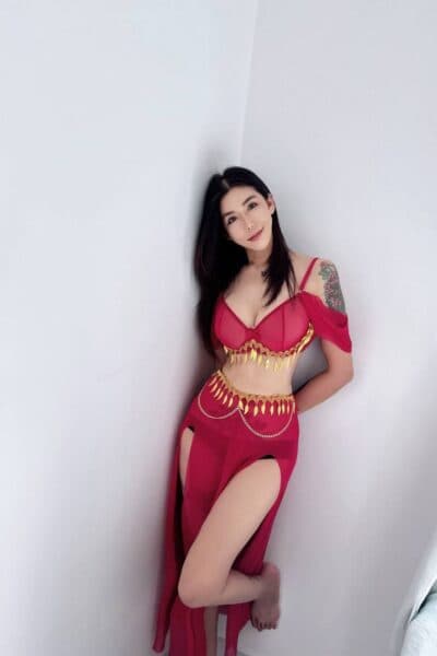 Girl NING – trusted companion for private massage experiences in Bukit Indah 3.