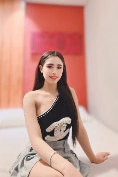 Girl MOCHI 688, luxury massage escort available in Tebrau 2.