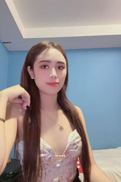 Girl Discreet and professional massage companion – MOCHI 688 in Tebrau 2.