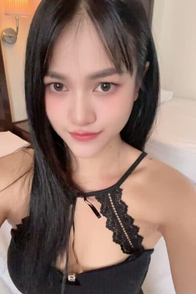 Girl Profile photo of LILI699, sensual and discreet massage escort from JB Town 8.