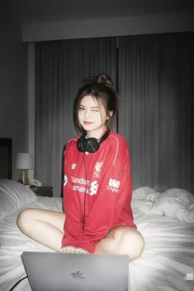 Girl AN NI 177, luxury massage escort available in Permas 1.