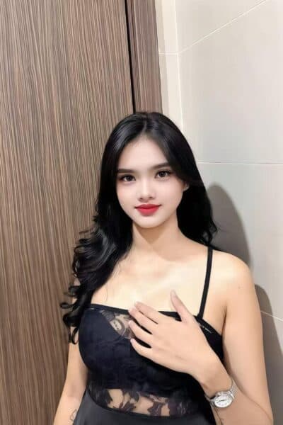 Girl Discreet and professional massage companion – JESICA 282 in Bukit Indah 2.