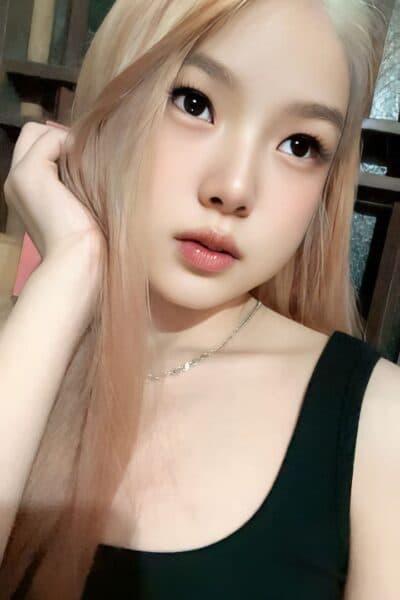 Girl Discreet and professional massage companion – 小爱 168 in JB Town 6.