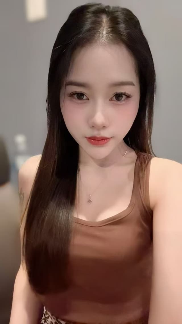 MO MO 1 – trusted companion for private massage experiences in Permas 1. - small image