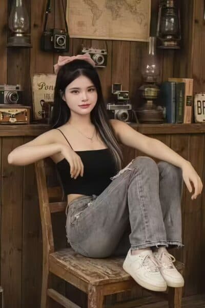 Girl Elegant photo of NA 5, your private massage escort in Permas 1.