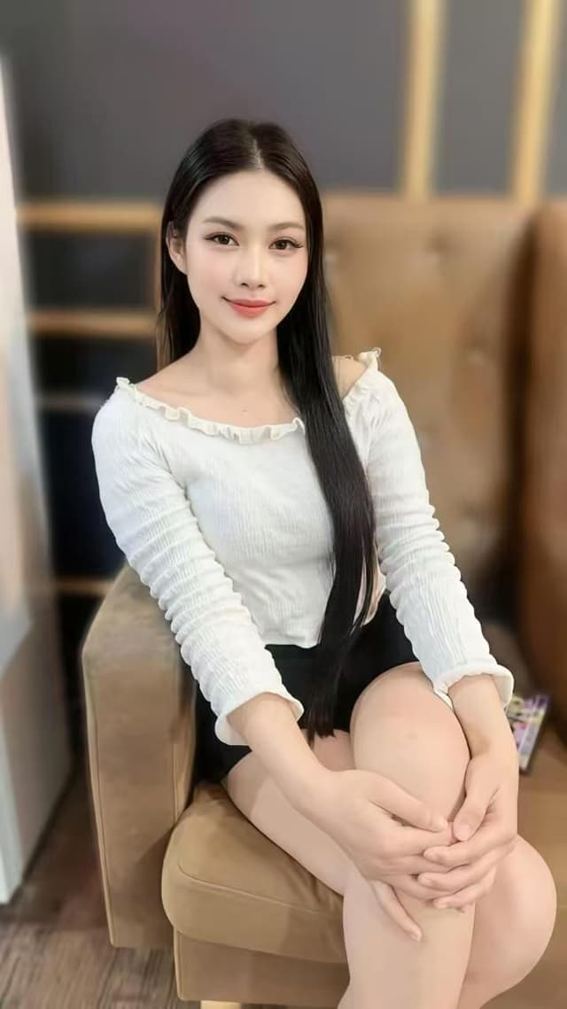 Charming image of PA 163, your massage escort in Bukit Indah 2. - small image