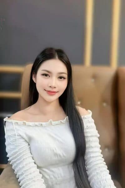 Girl Discreet and professional massage companion – PA 163 in Bukit Indah 2.