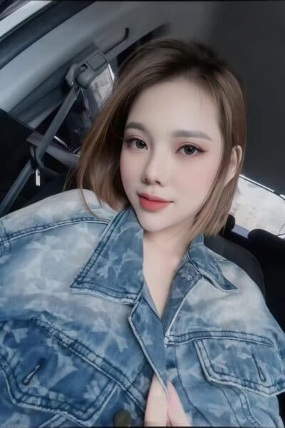 Girl Profile photo of SALLY 666, sensual and discreet massage escort from Nusa Bestari 2.