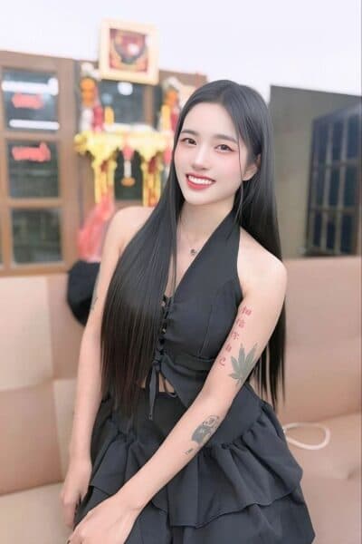 Girl FISH, luxury massage escort available in Nusa Bestari 3.