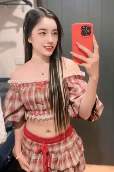 Girl Discreet and professional massage companion – FISH in Nusa Bestari 3.