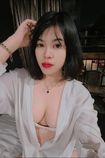 Girl Discreet and professional massage companion – WILAWAN in JB Town 4.