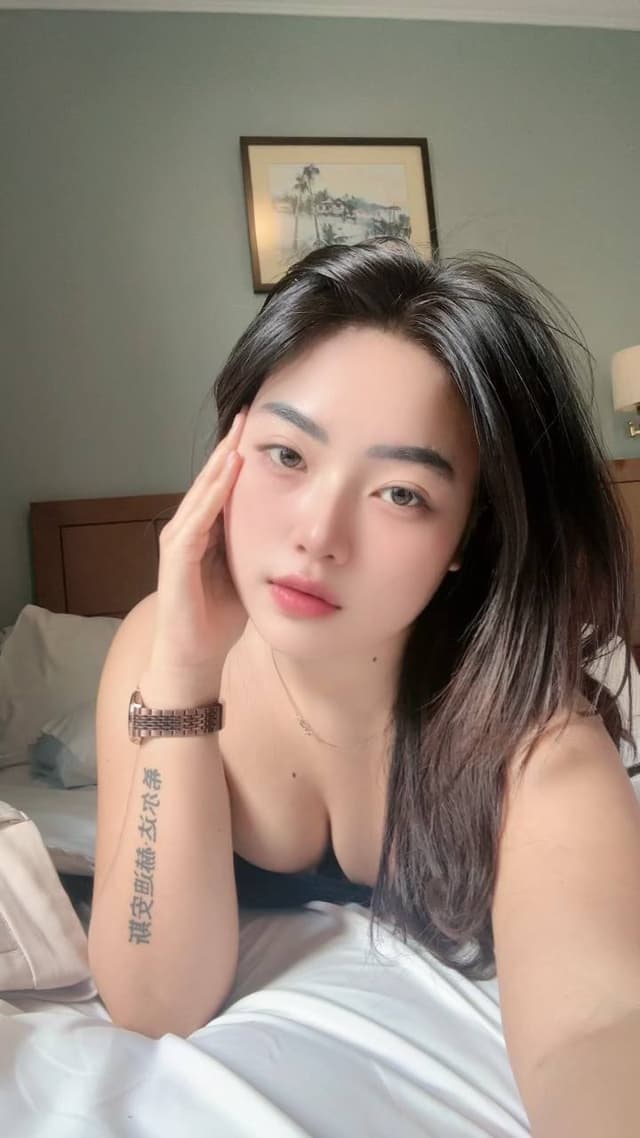 Discreet and professional massage companion – XIAO LING in JB Town 4. - small image