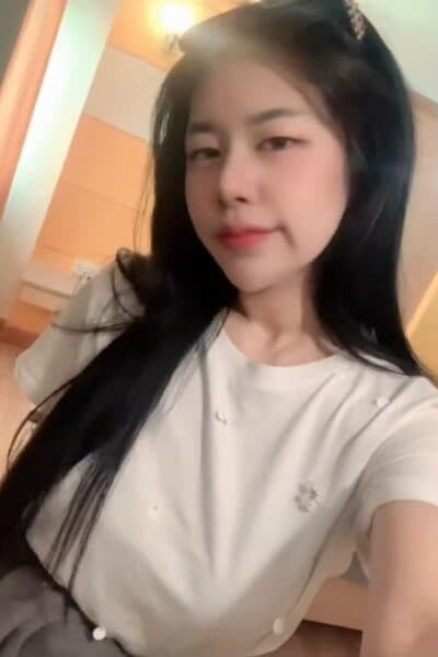 Girl DEMI 800, luxury massage escort available in JB Town 8.