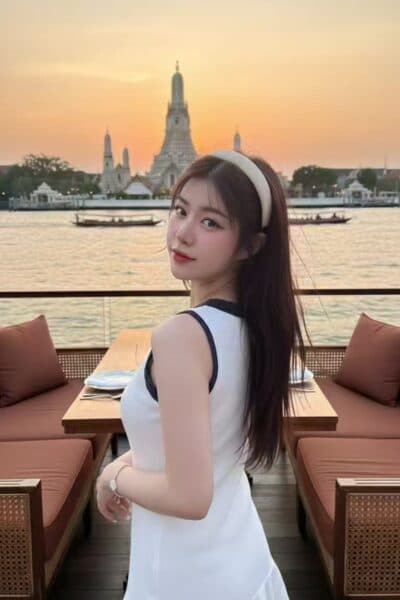 Girl Elegant photo of DEMI 800, your private massage escort in JB Town 8.