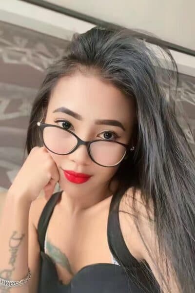 Girl NINA 716, luxury massage escort available in Mount Austin 1.