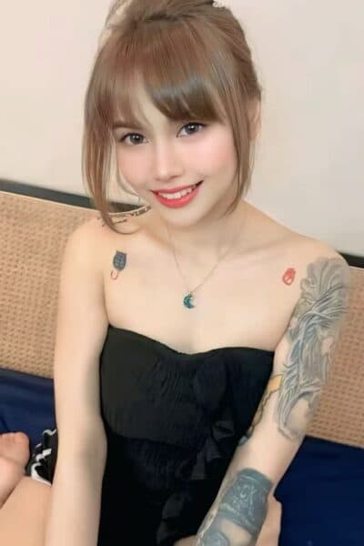 Girl Discreet and professional massage companion – JENNY 7222 in JB Town 1.