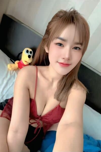 Girl Discreet and professional massage companion – JAZZY 7111 in JB Town 1.