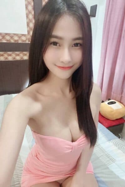 Girl Elegant photo of YAYEE, your private massage escort in Bukit Indah 3.