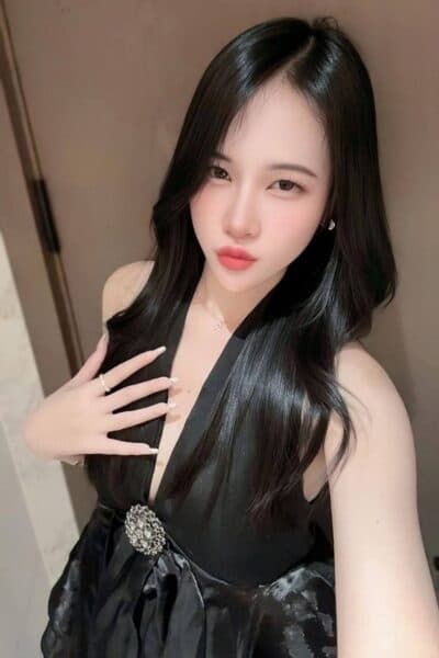 Girl Elegant photo of SODA, your private massage escort in Nusa Bestari 1.