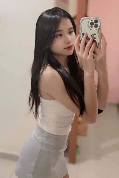Girl Profile photo of AMY 850, sensual and discreet massage escort from JB Town 6.