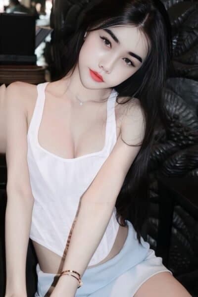 Girl Elegant photo of RUMMY, your private massage escort in Bukit Indah 1.
