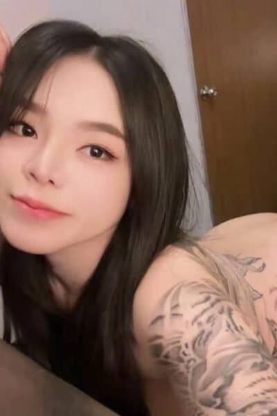 Girl Elegant photo of BELLA, your private massage escort in Bukit Indah 3.