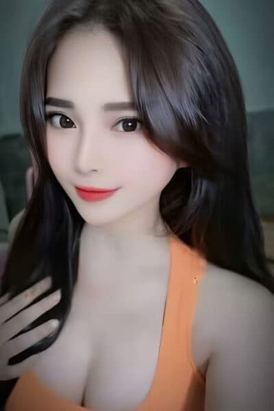 Girl Discreet and professional massage companion – LYSA 22 in JB Town 6.
