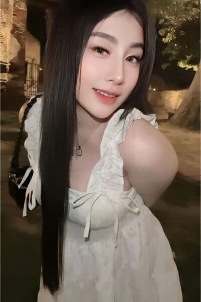 Girl Elegant photo of MUAY 663, your private massage escort in JB Town 6.
