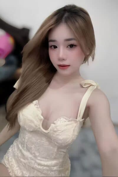 Girl NANA 99, luxury massage escort available in Permas 1.