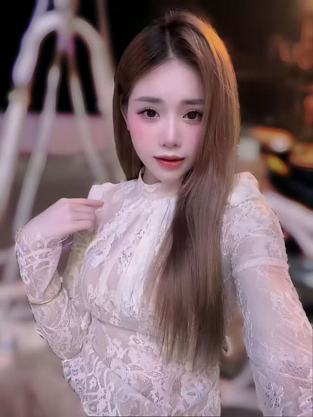 Elegant photo of NANA 99, your private massage escort in Permas 1. - small image