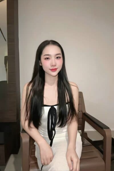 Girl Discreet and professional massage companion – BIBI 678 in Bukit Indah 2.