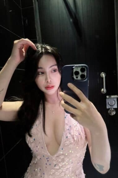 Girl KIRI, luxury massage escort available in JB Town 5.