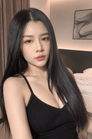 Girl EVE, luxury massage escort available in JB Town 5.