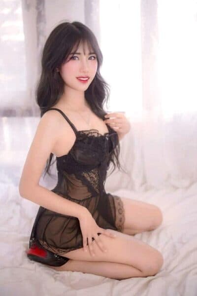Girl Elegant photo of HONEY 272, your private massage escort in JB Town 7.