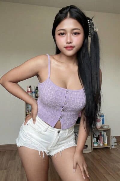Girl Elegant photo of NIKKI, your private massage escort in Bukit Indah 3.