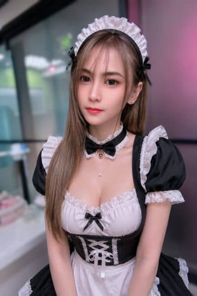 Girl Elegant photo of HANNA, your private massage escort in Nusa Bestari 1.